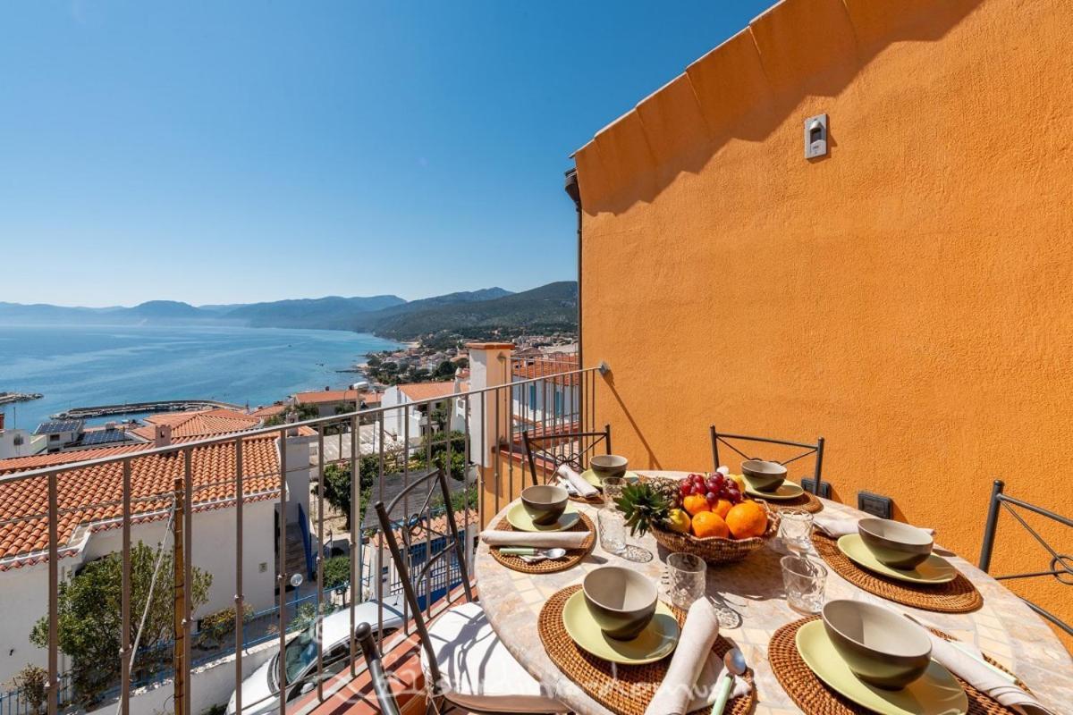 Casa Con Vista Mare Villa Cala Gonone Eksteriør billede