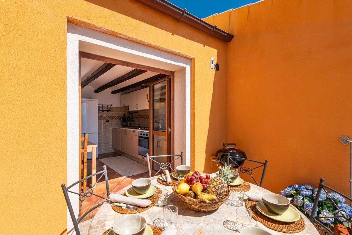 Casa Con Vista Mare Villa Cala Gonone Eksteriør billede